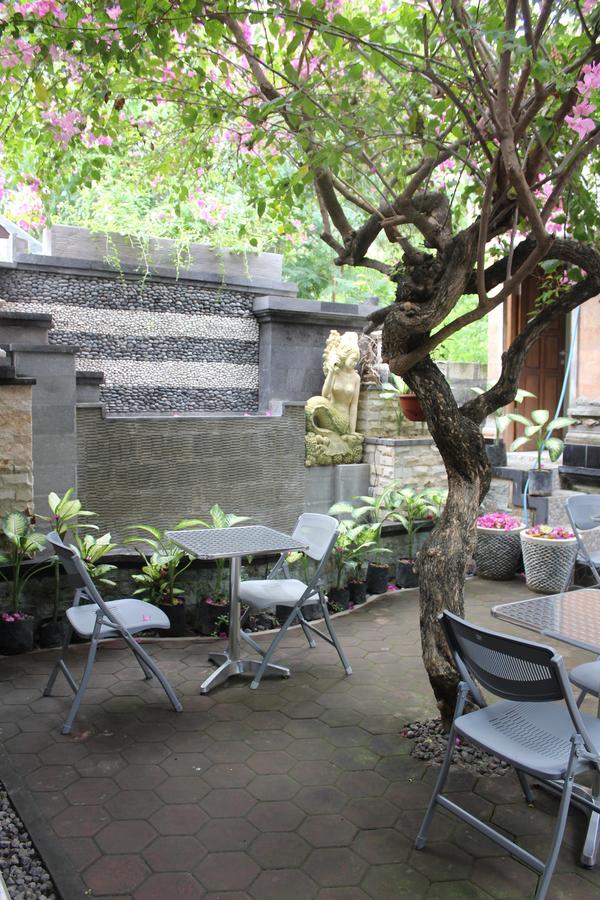 Green Palm Homestay BALI Exterior foto