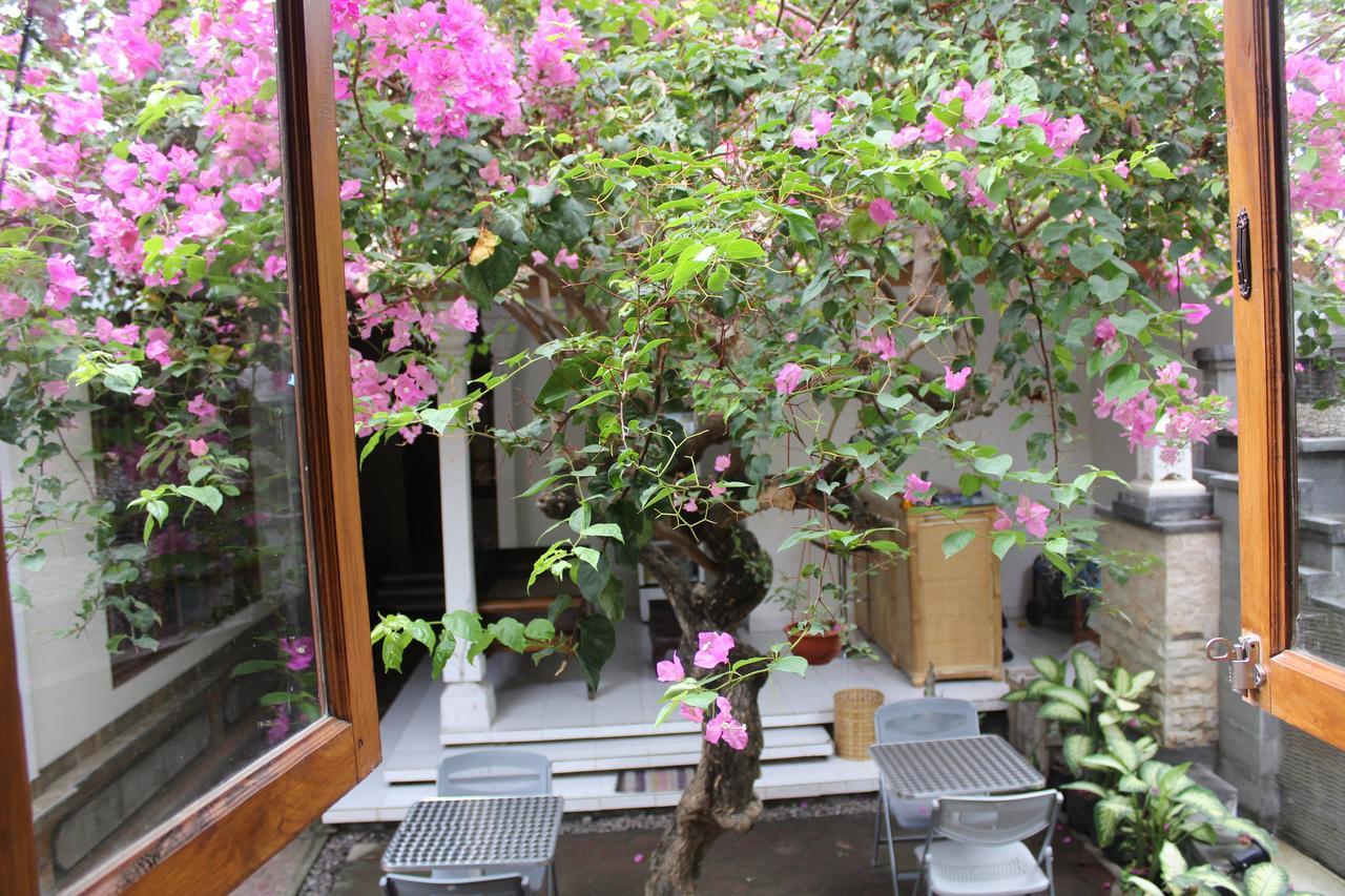 Green Palm Homestay BALI Exterior foto
